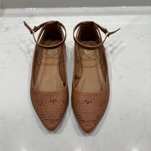 Women’s Tan Pointed Toe Ankle Strap Flats